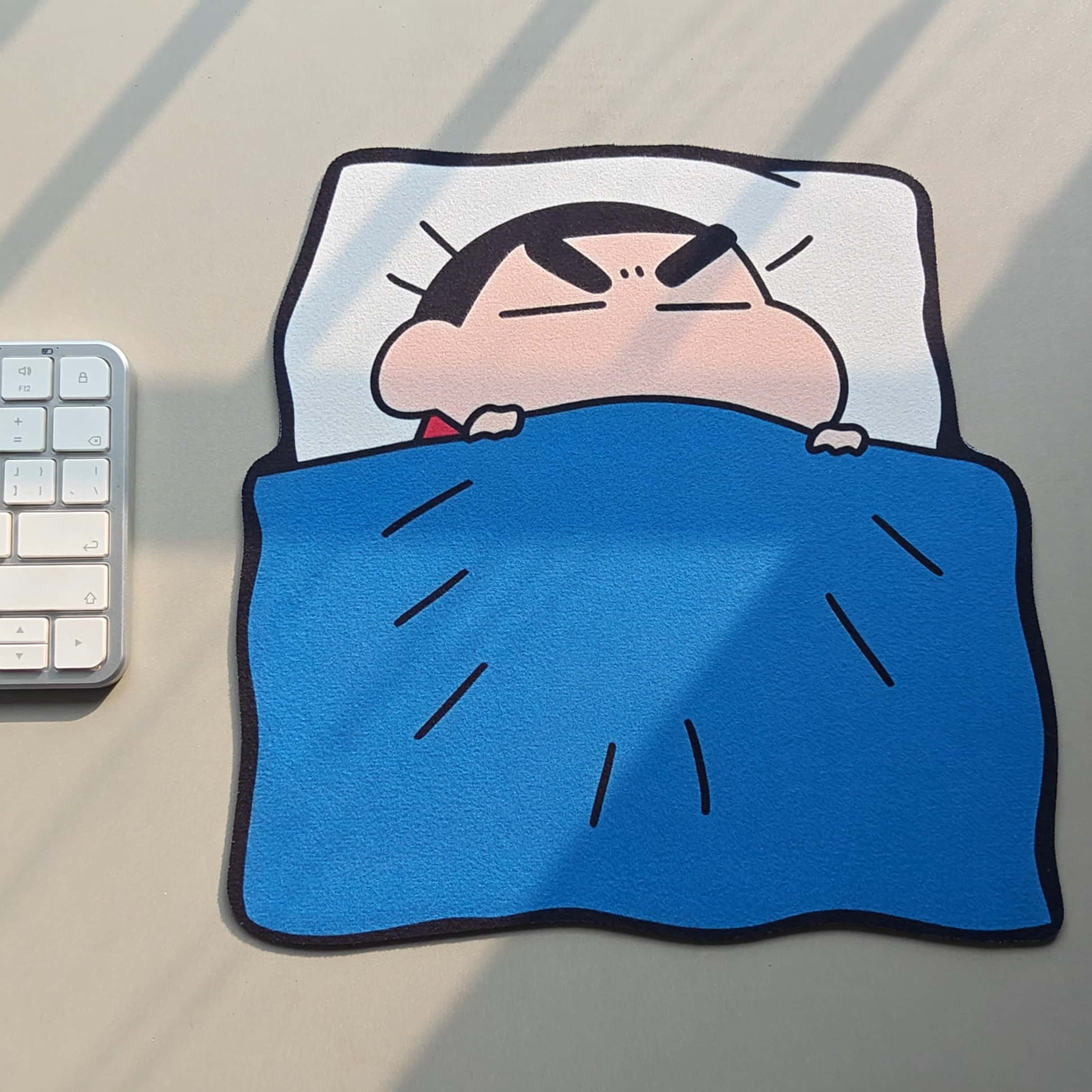 HOT Sale Cute Crayon Shinchan  - Home Office Setup ulasan dan harga
