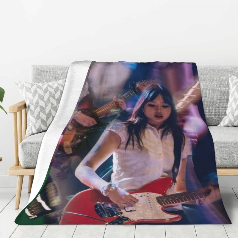 Custom British Singer Beabadoo - Home Office British ulasan dan harga