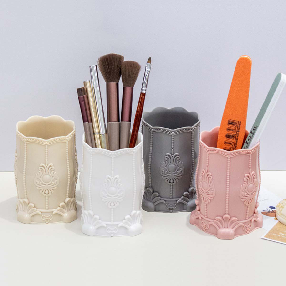Creative Makeup Brush/Pen Hold - Home Office Student ulasan dan harga