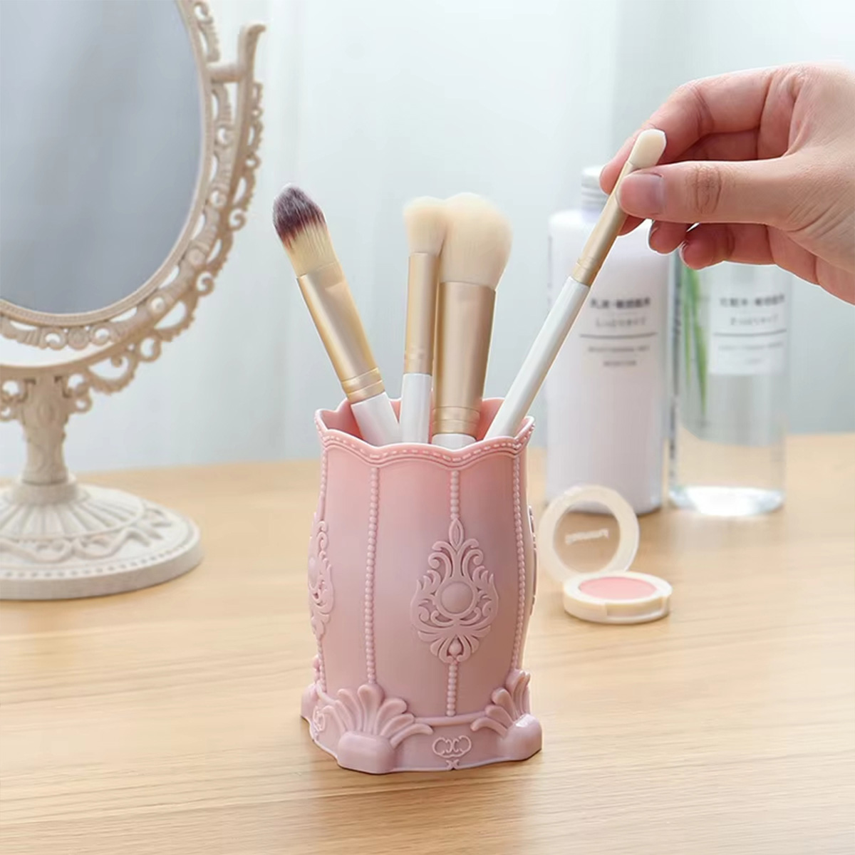 Creative Makeup Brush/Pen Hold - Home Office Student ulasan dan harga